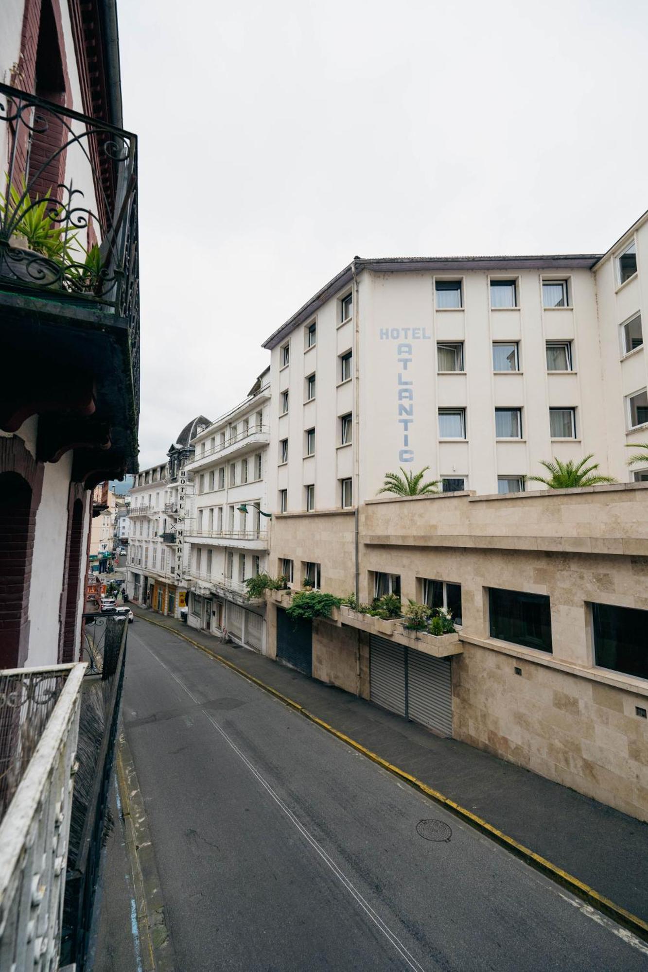 Apartamento Le Sejour Cine-Proche Du Centre-Wifi-Parking Lourdes Exterior foto